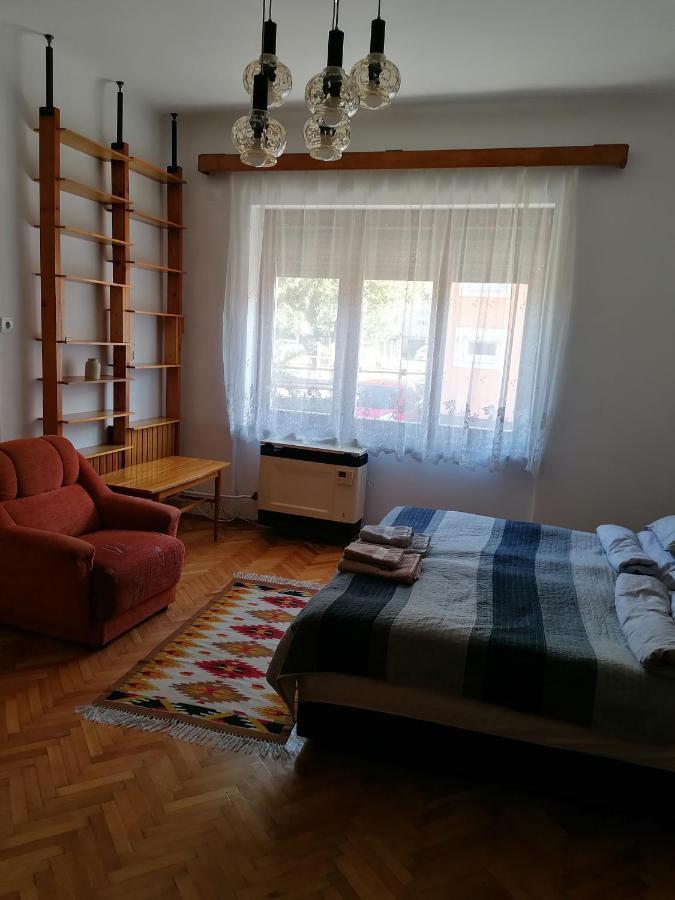 Szatmari Apartman 米什科尔茨 外观 照片